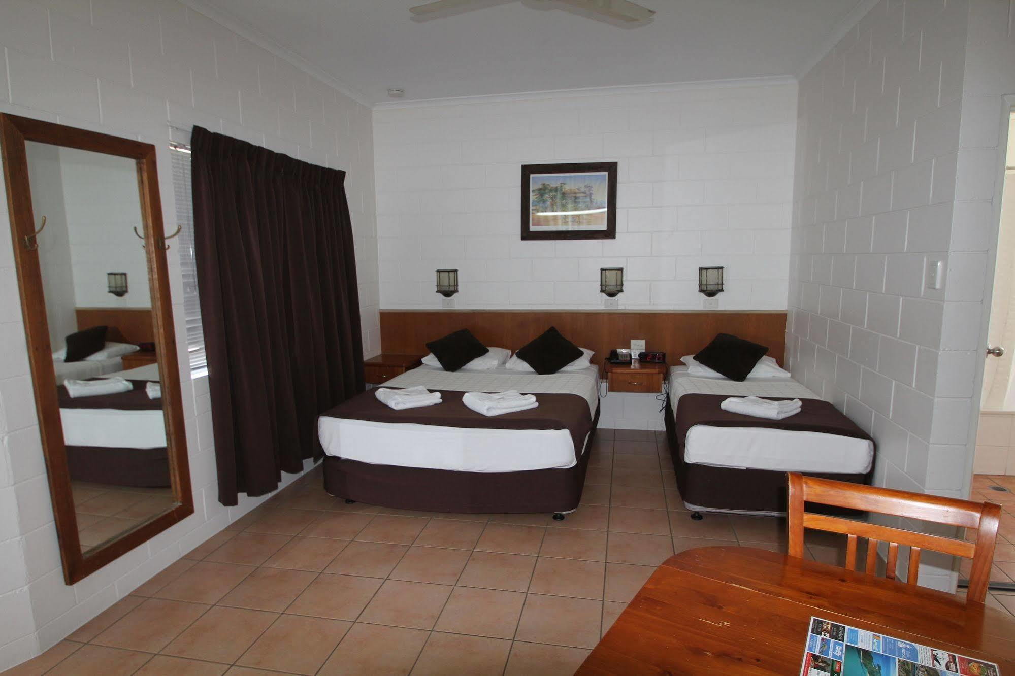 Colonial Rose Motel Townsville Ngoại thất bức ảnh